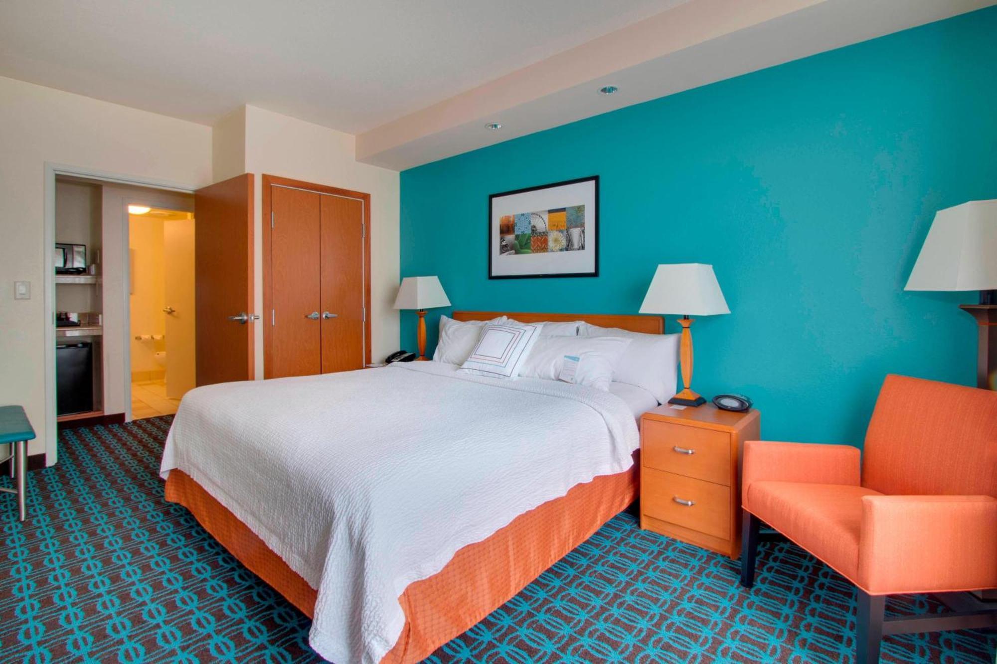 Fairfield Inn & Suites By Marriott Клермонт Екстериор снимка