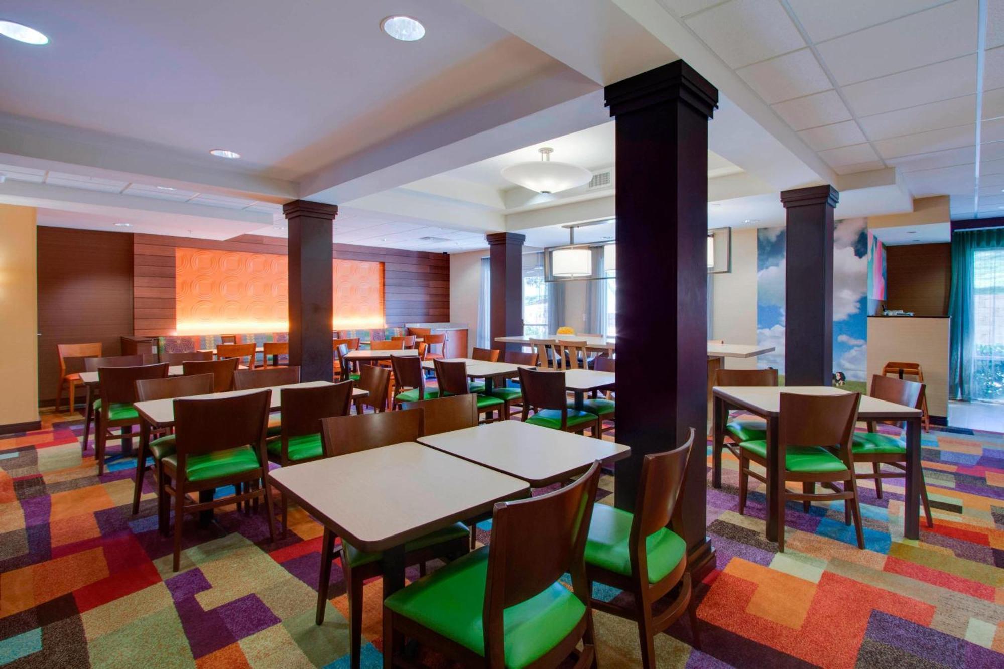 Fairfield Inn & Suites By Marriott Клермонт Екстериор снимка
