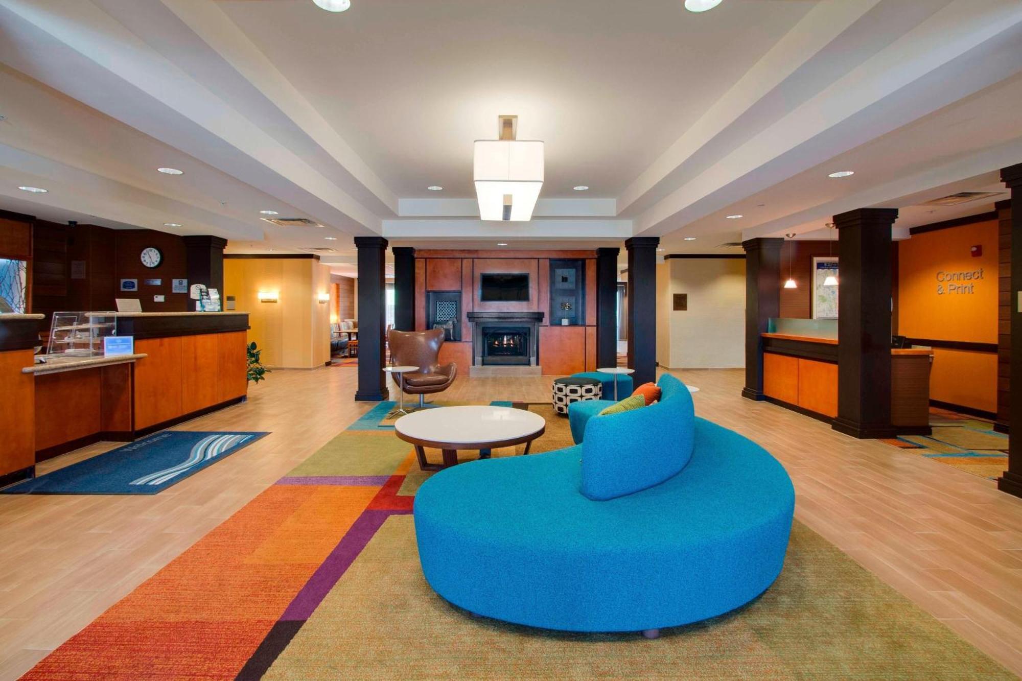 Fairfield Inn & Suites By Marriott Клермонт Екстериор снимка