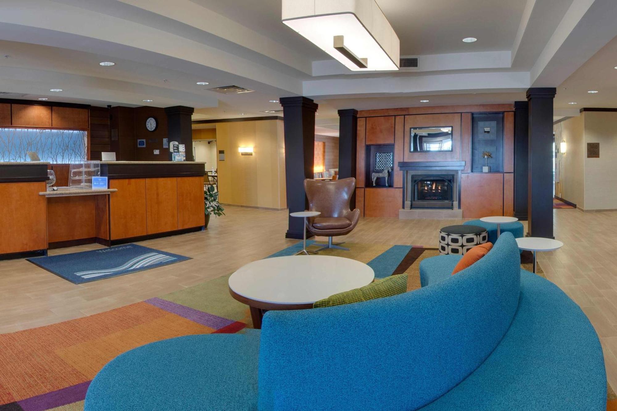 Fairfield Inn & Suites By Marriott Клермонт Екстериор снимка