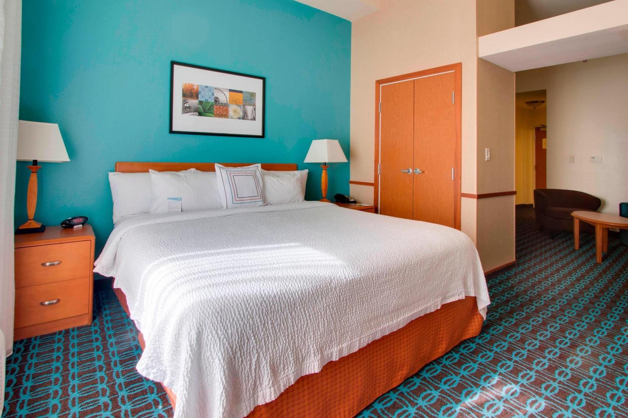 Fairfield Inn & Suites By Marriott Клермонт Екстериор снимка
