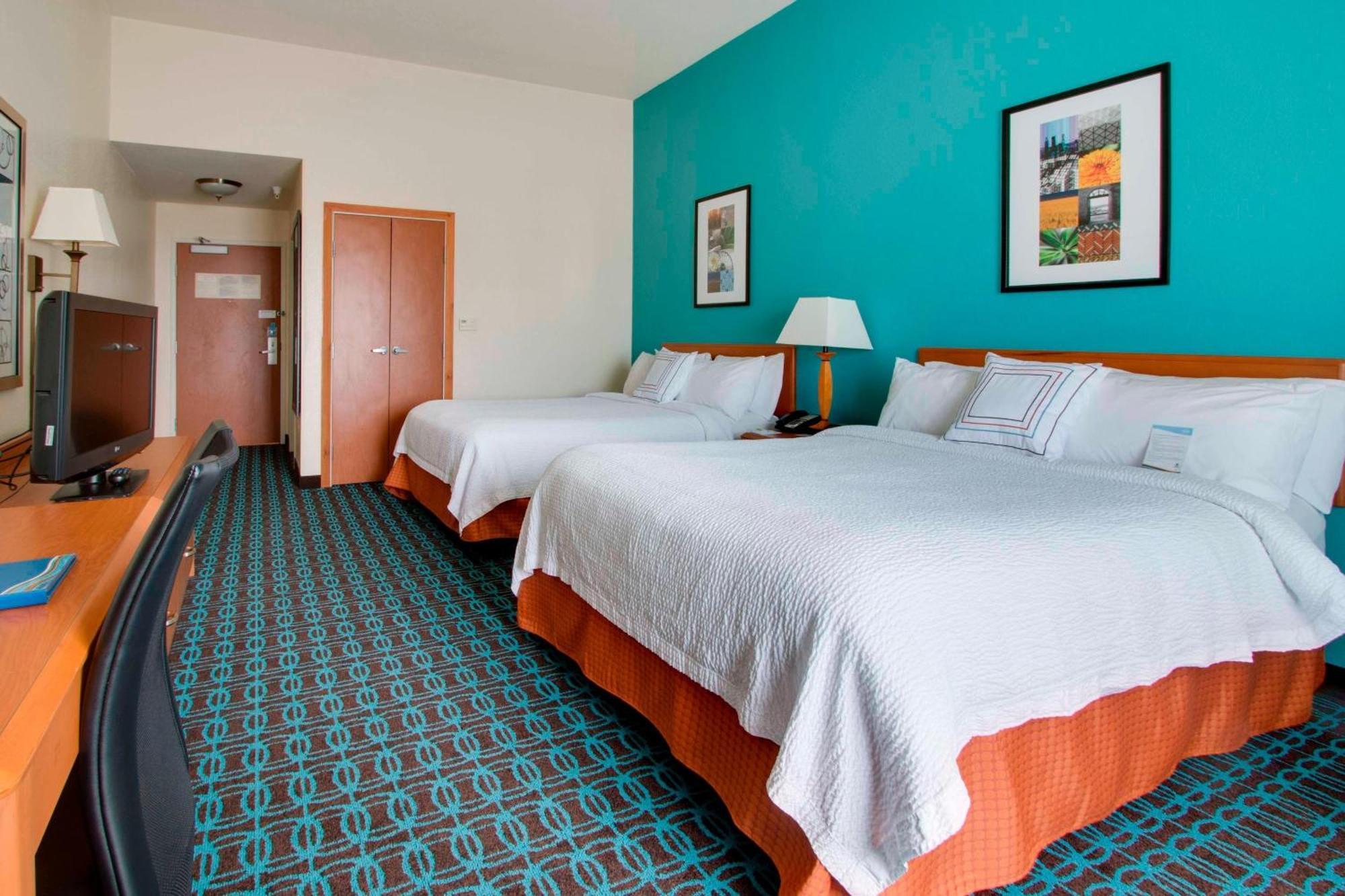 Fairfield Inn & Suites By Marriott Клермонт Екстериор снимка